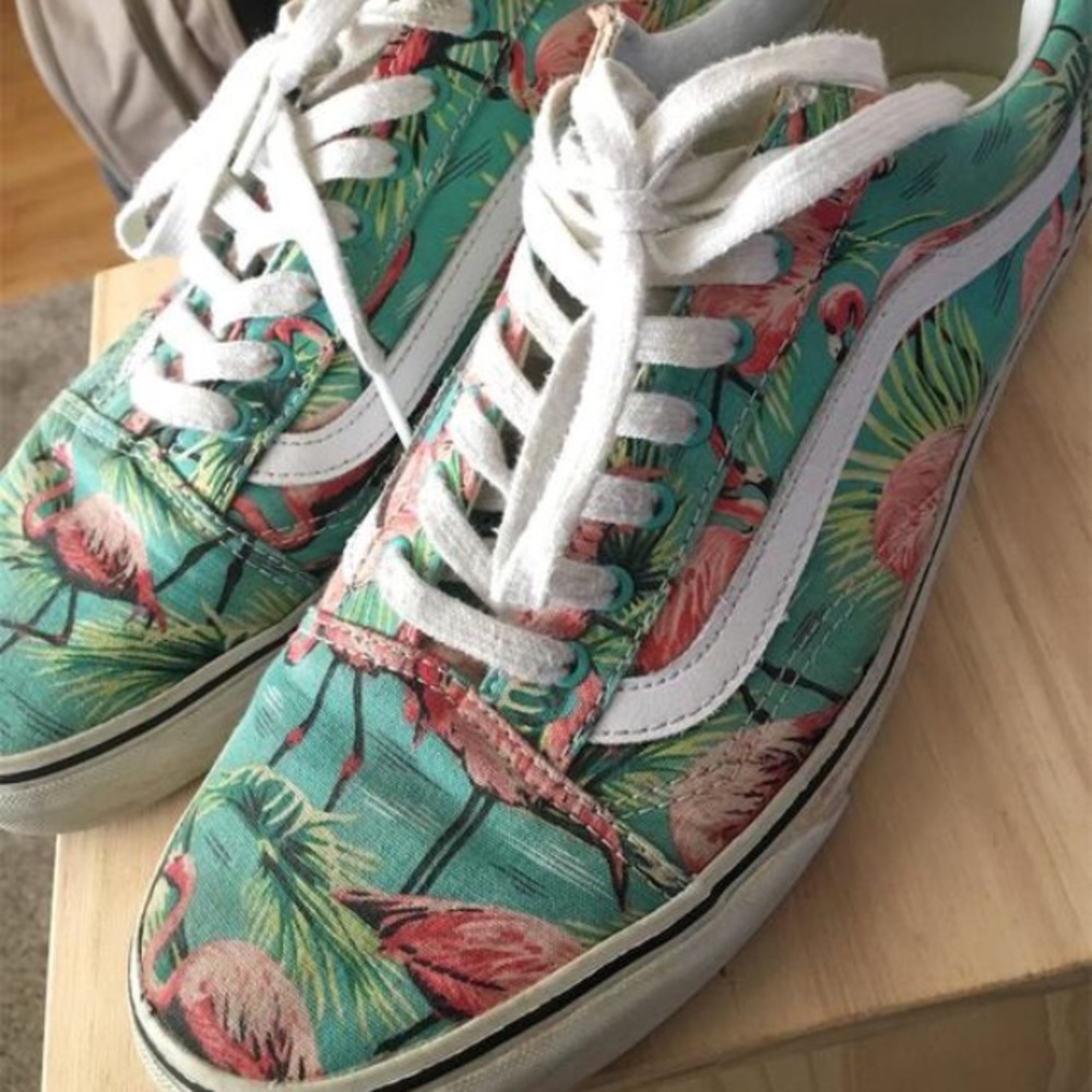 LIMITED EDITION flamingo vans